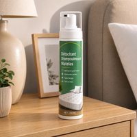 Détachant shampouineuse matelas Nettovia posé sur une table de chevet, chambre lumineuse
